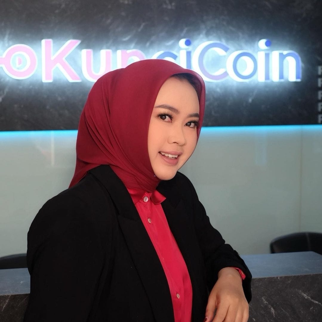 Tampil Segar Seharian, Ini Step by Step Daily Makeup ala MUA Nobita