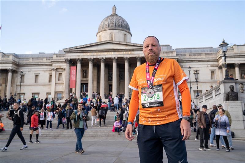 Muslim Asal Inggris Selesaikan 5 Maraton Internasional untuk Amal