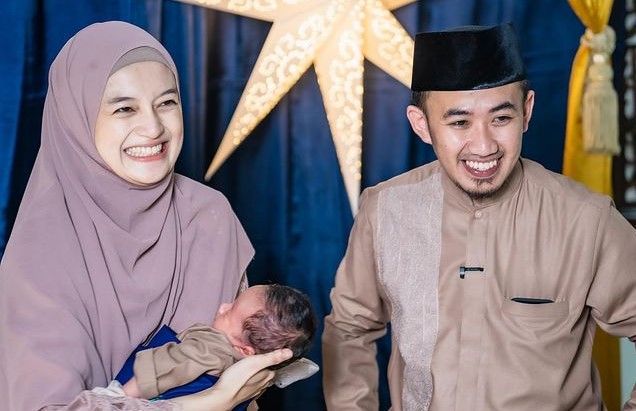 Alhamdulillah, 8 Selebritas Ini Pergi Berhaji Tahun 2023