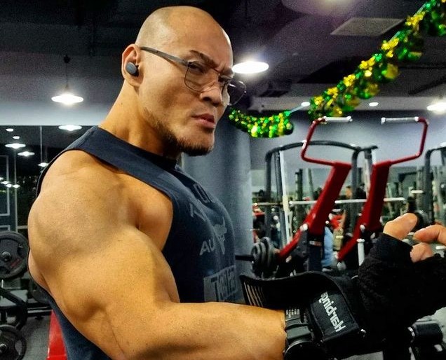 Bergaya Hidup Sehat, 5 Pesohor Pria Ini Bagi Tips Tubuh Tetap Bugar