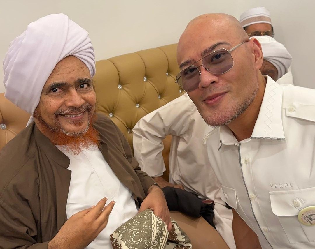 Deretan Selebritas Ikut Kajian Ilmu Habib Umar bin Hafidz, Ada Deddy Corbuzier