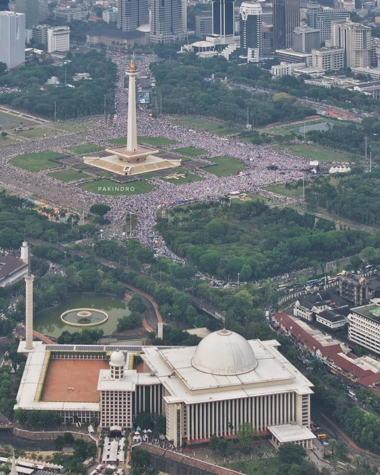 Foto-Foto Aksi Bela Palestina di Monas, Dihadiri 2 Juta Massa