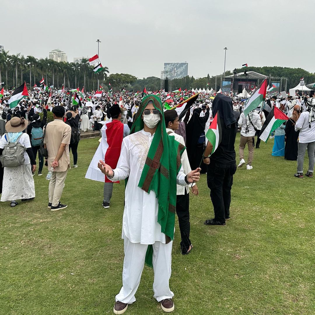 7 Artis Kompak Ikut Aksi Bela Palestina, Intip Outfitnya Yuk!