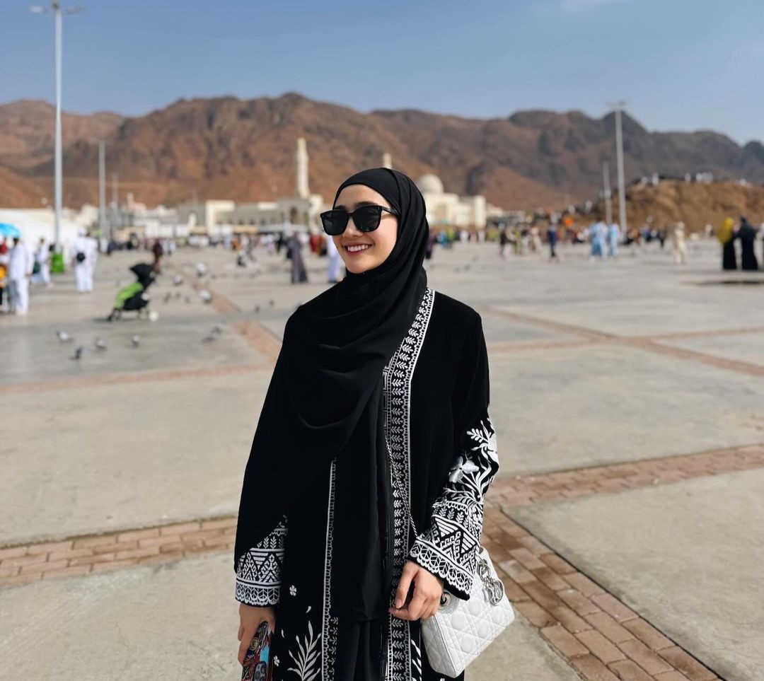 Masya Allah, 3 Artis Wanita Ini Pilih Umrah Jelang Akhir Tahun