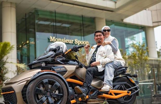 Fasilitas Lengkap Istana Ustaz Solmed, Sauna hingga Pom Bensin