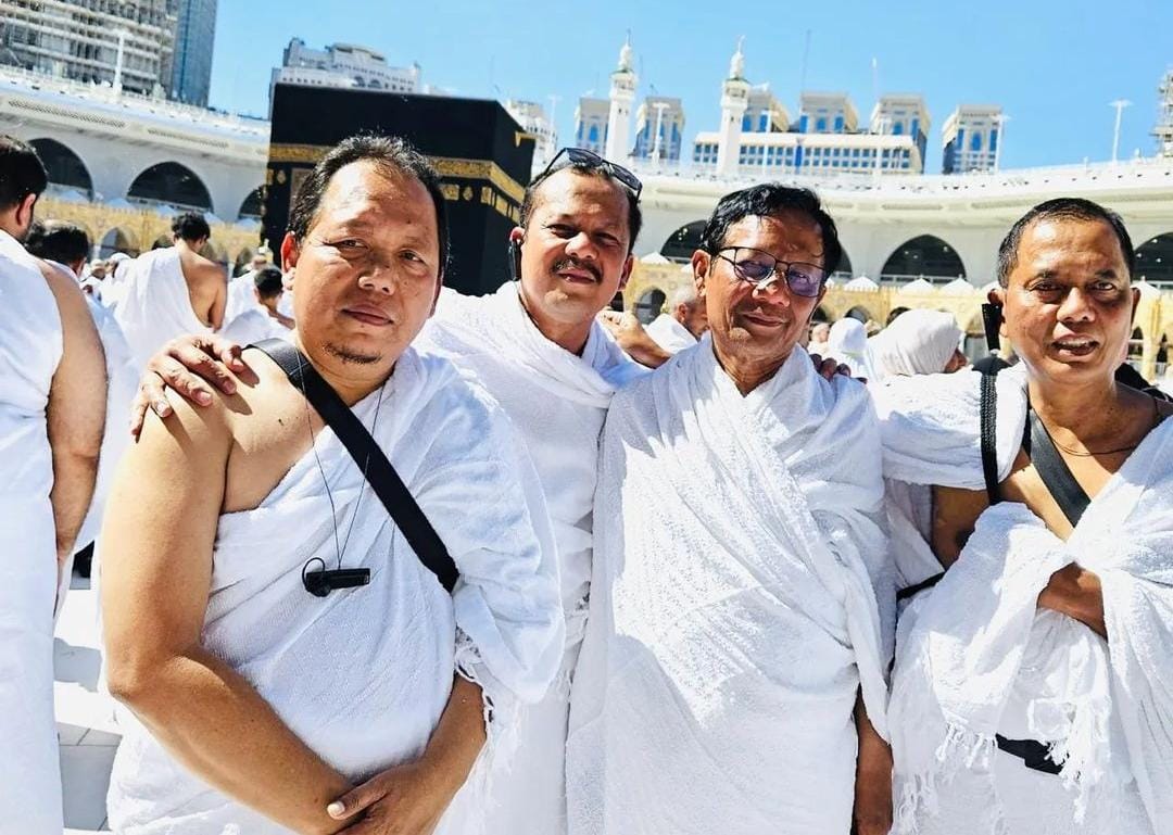 Kegiatan Paslon Pilpres di Masa Tenang: Sowan ke Ulama, Healing hingga Berangkat Umrah