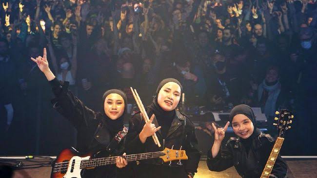 3 Gadis Garut Berhijab Metalkan Dunia, Setiap Tour Ditanya Kenapa Berhijab