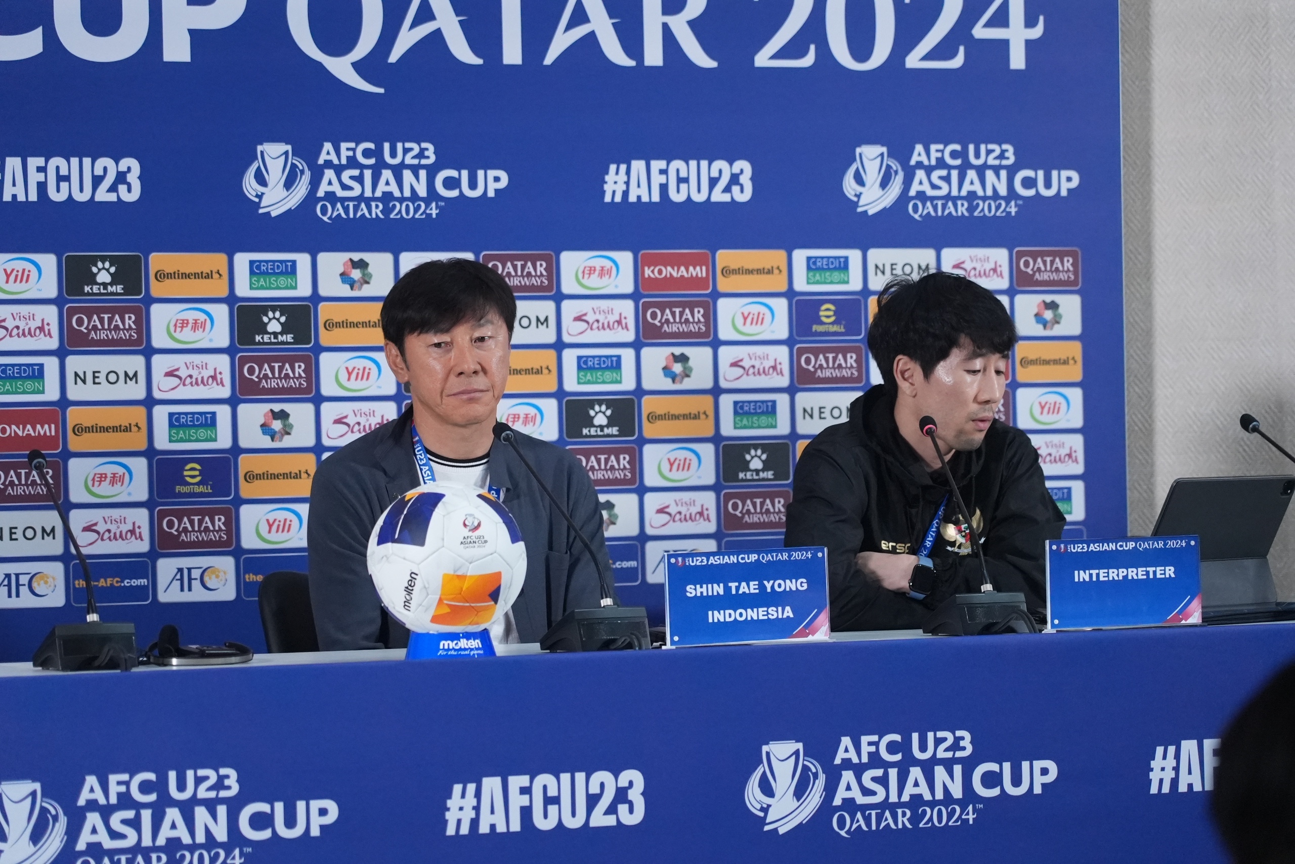 Meski Dikecewakan Wasit, Shin Tae-yong Puji Semangat Garuda Muda