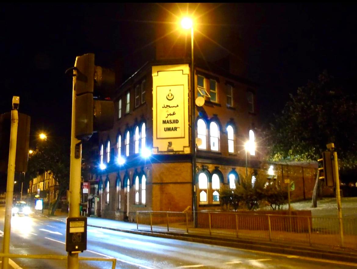 Masjid Umar Nottingham, Tempat Ibadah Bersama Muslim dari Berbagai Negara