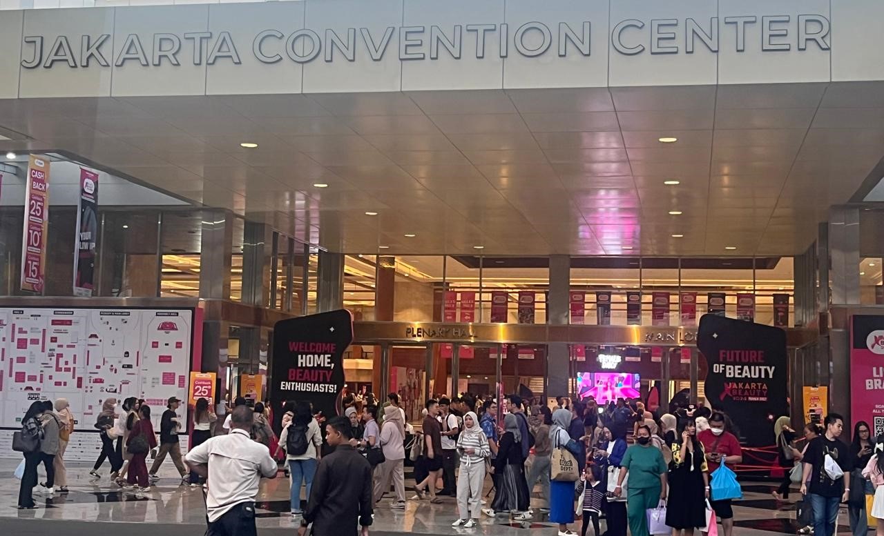 Ramai Jastiper di Jakarta X Beauty, Borong Kosmetik hingga Puluhan Juta