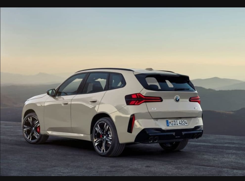 BMW X3 M50 2025 Mendapat Mesin Inline-Six Lebih Bertenaga