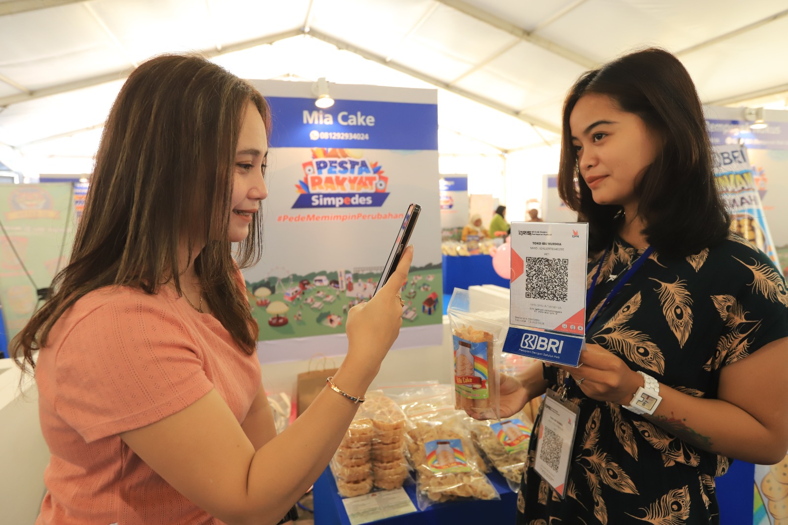 Transaksi QRIS Aman & Nyaman dengan BRIMerchant