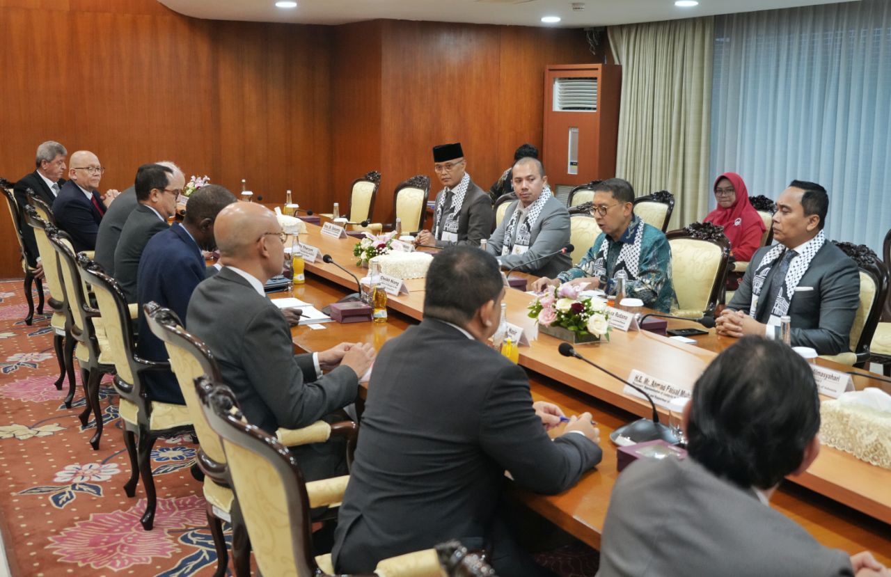 Ketua BKSAP DPR Fadli Zon Terima Delegasi Komite PBB untuk Palestina