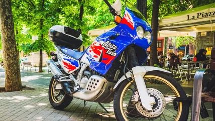 10 Sepeda Motor Honda Tersukses Sepanjang Sejarah