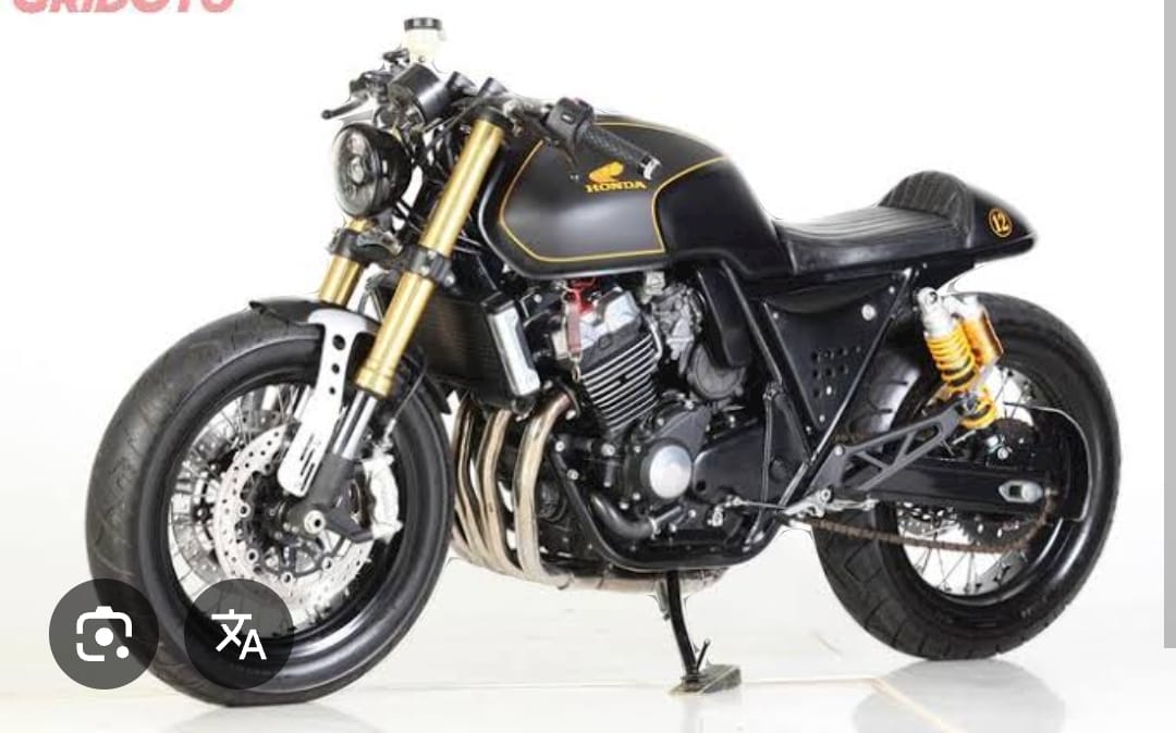 Honda CB400SF Ini Tampil Seperti Custom Untuk Memenuhi Kreativitas Konsumem