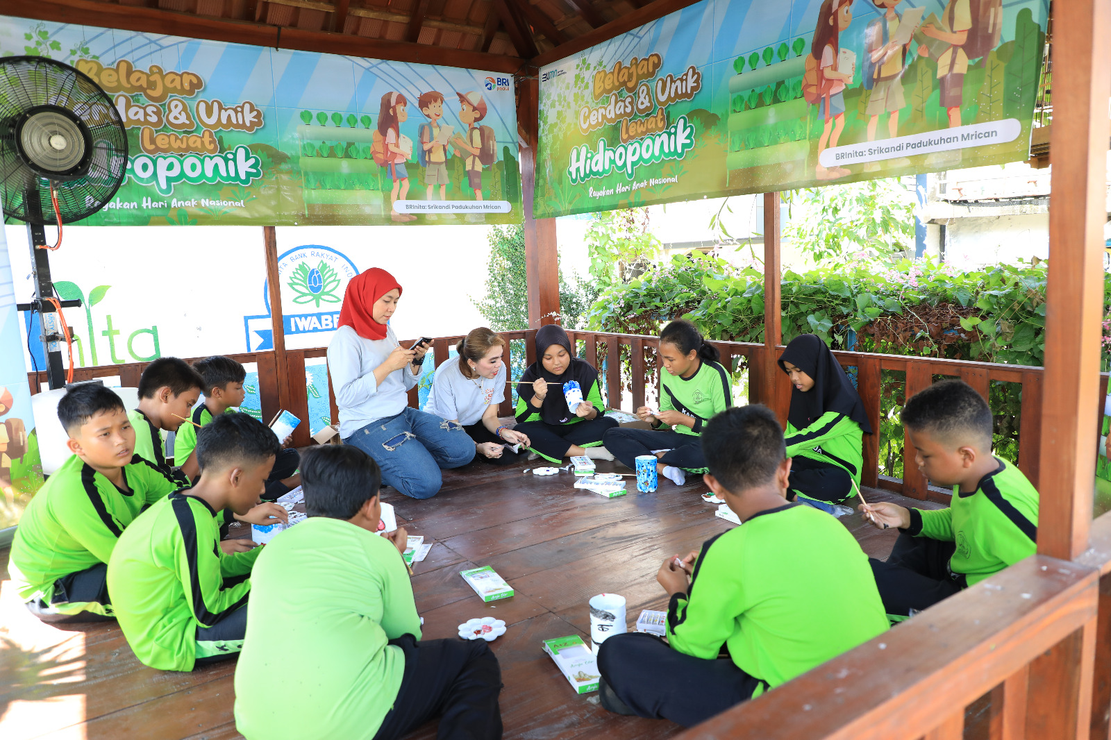 Peringati Hari Anak Nasional, Ini Cara Unik BRI Ajak Anak SD Belajar Tanam Hidroponik