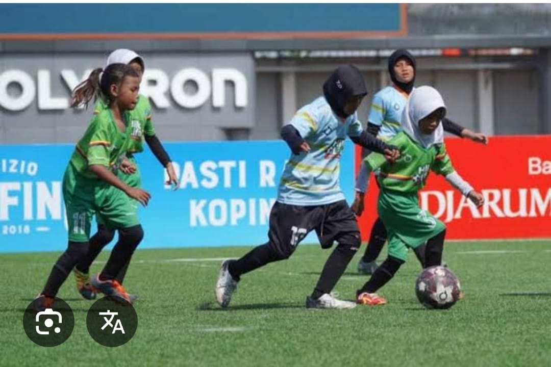 Milklife Soccer Challenge, Gagasan Brilian Bakti Olahraga Djarum Foundation, Yang Berhijab Pun Merasa Tertantang