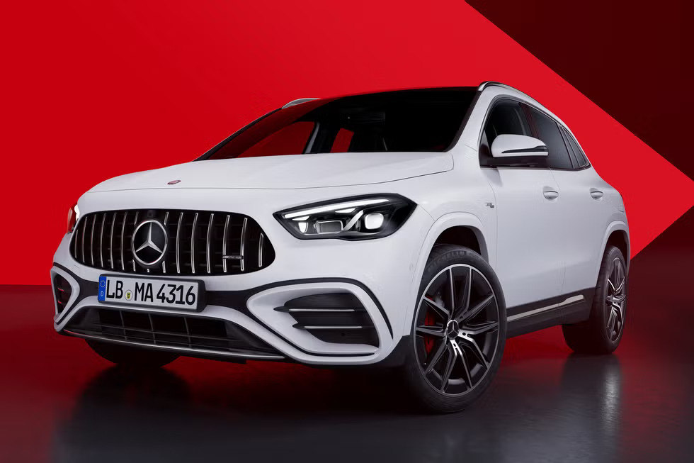 SUV Subkompak Mewah Terbaik tahun 2024 dan 2025