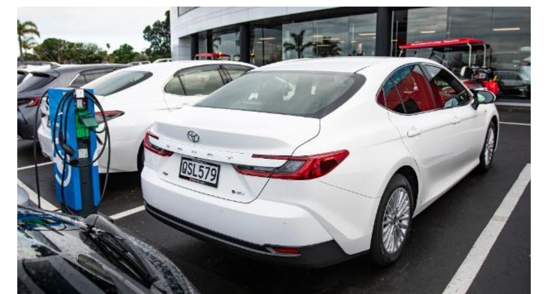 Toyota Camry Ramaikan Pasar Selandia Baru, Merek Lain Pada Minggir