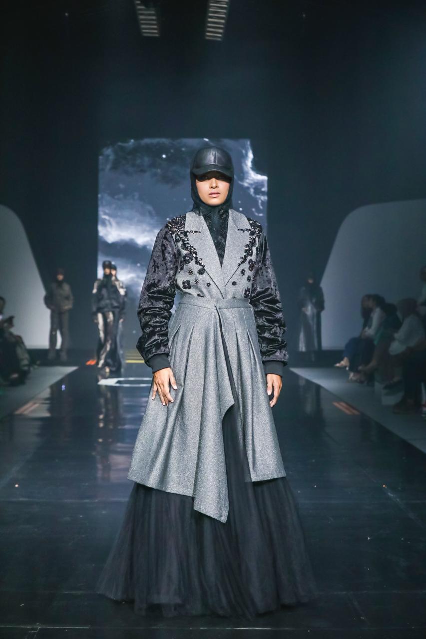 Samasta, Koleksi Eksklusif Karya Desainer Rya Baraba