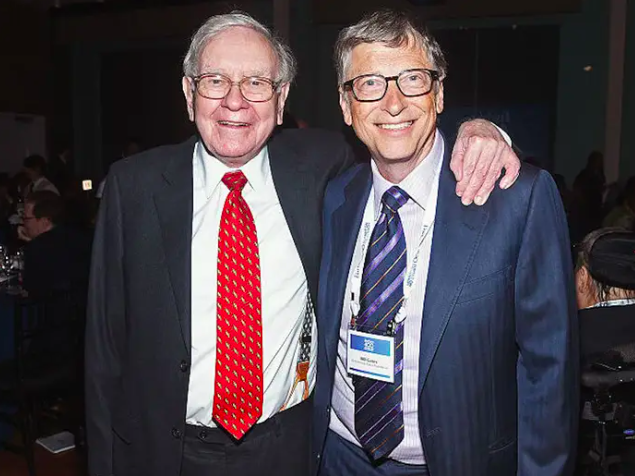 Naik Turunnya Persahabatan 30 Tahun Bill Gates dan Warren Buffett
