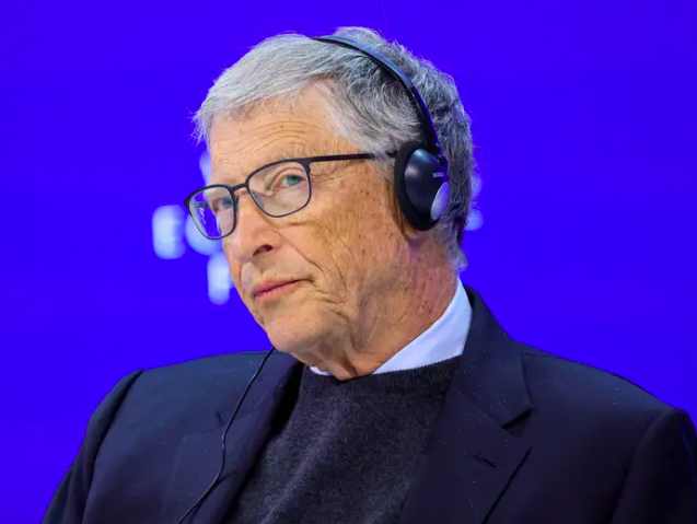 Naik Turunnya Persahabatan 30 Tahun Bill Gates dan Warren Buffett