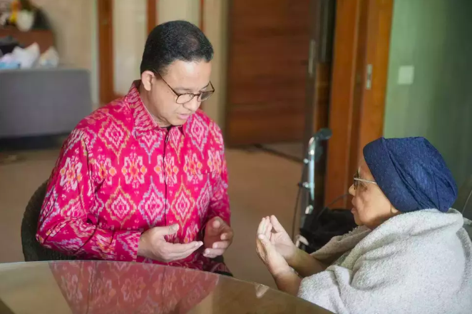 Drama Politik: Anies Urus Berkas Pilkada, Hadir di DPP PDI, Tiba Tiba Menghilang. Apa Ini Strategi?