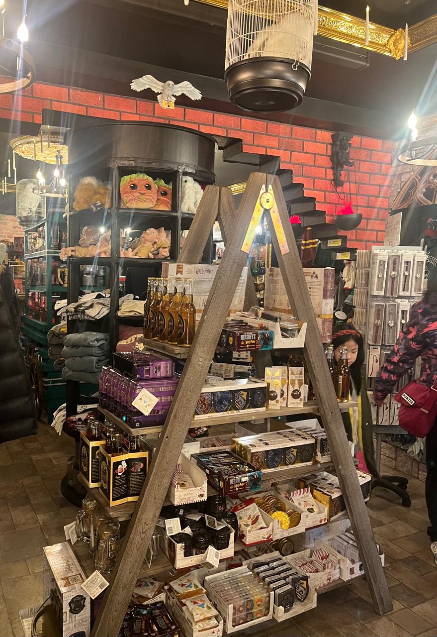 Sepeda, Bangunan Tua dan Harry Potter di Pusat Kota Cambridge