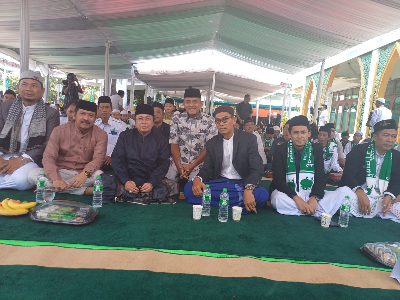 KH Mustofa Aqiel Siroj: Belajarlah Mencintai Nabi Agar di Akhirat Kelak Bertemu Nabi Muhammad