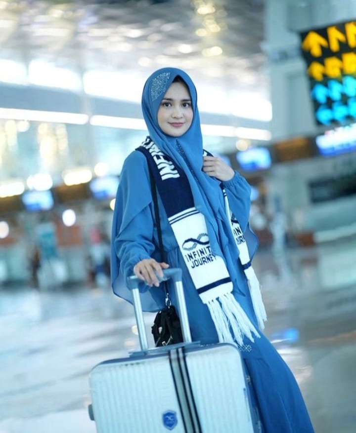 Michelle Ziudith Udah Cantik,  Berpenampilan Syar'i, Makin Terpancar Cahaya Kharismanya