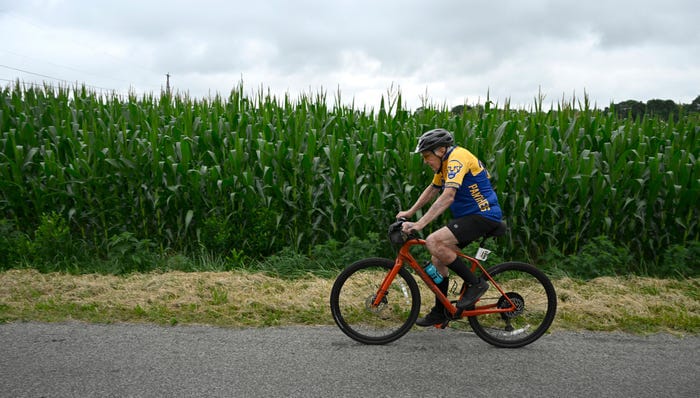 Inspiring, Berusia 96 tahun Masih bersepeda Setiap Hari. Ada 3 Kiat  Berolahraga di Segala Usia.