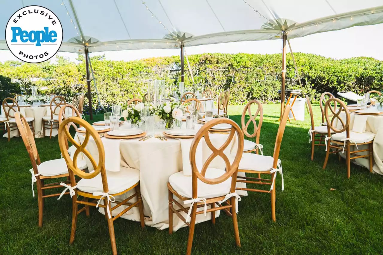 Putri Petinju Muhammad Ali Menikah Dengan Tema Pedesaan Perancis di Tepi Pantai