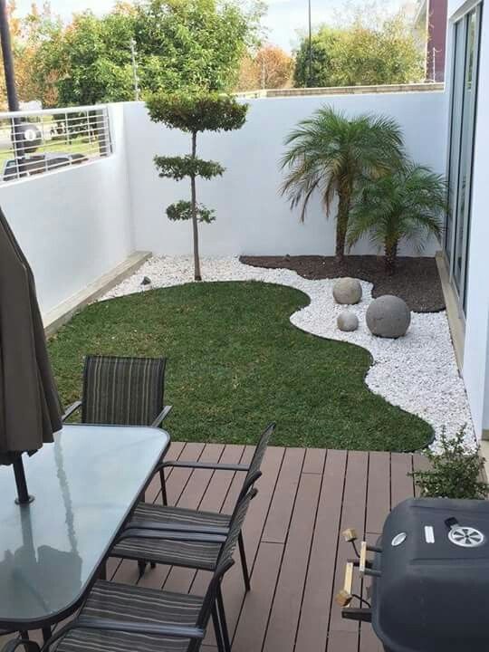 Tak Hanya Cantik, 7 Inspirasi Taman Minimalis Ini Bikin Rumah Terlihat Mewah