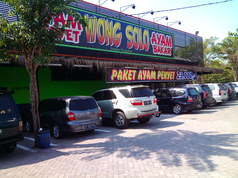 11 Restoran Halal Terbaik di Bali yang Wajib Dikunjungi Wisatawan Muslim