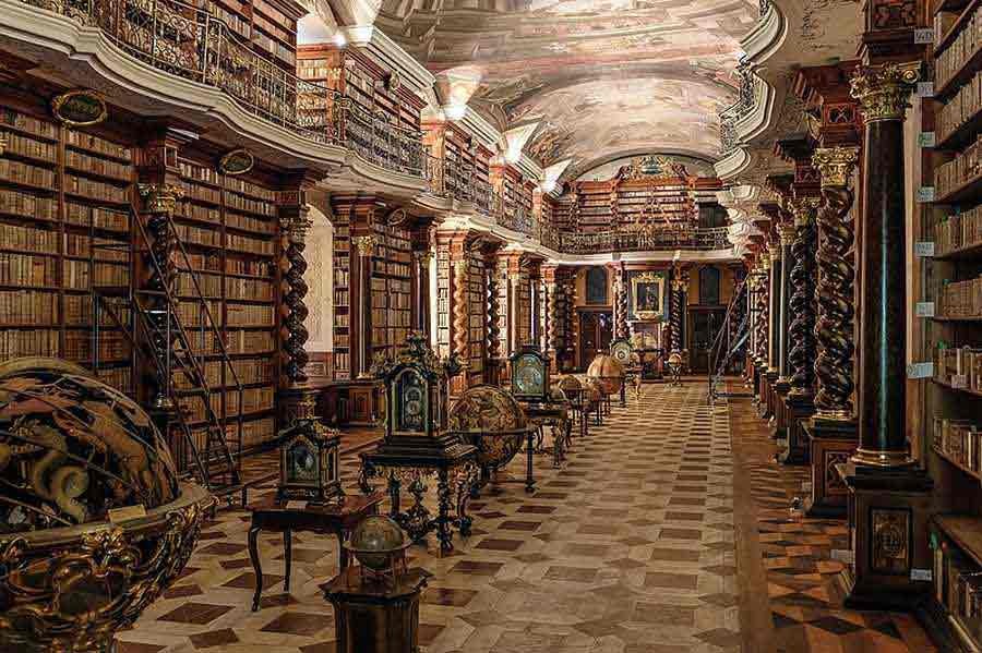 8 Perpustakaan Paling Cantik di Dunia: Bikin Gagal Fokus Baca, Maunya Foto