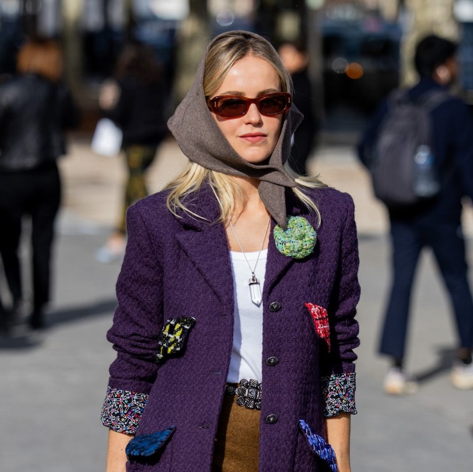 Syal Model Lama Bikin Tampilan Kurang Fresh? Ini Tips Update Style untuk Liburan Winter!