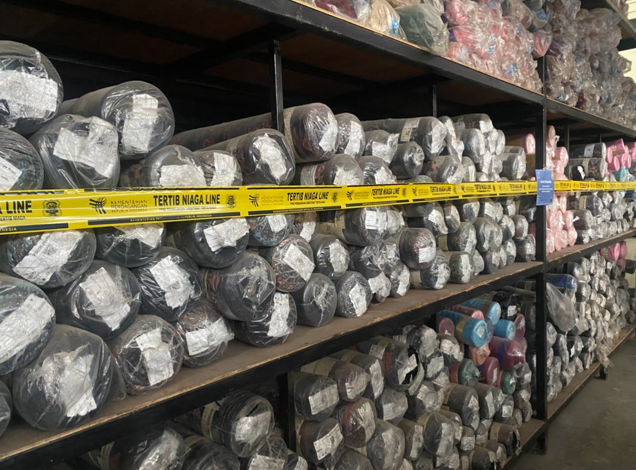 BREAKING NEWS: Mendag Gerebek Gudang Tekstil Ilegal di Jakarta Utara, Total Temuan di Dua Lokasi Capai Rp90 Miliar!