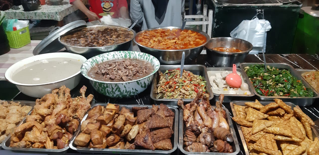 7 Rekomendasi Jajanan dan Minuman di Pasar Ngasem Jogjakarta