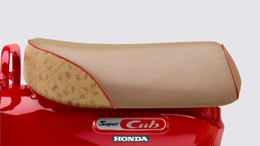 Menggemaskan! Honda Super Cub Edisi Hello Kitty 50th Anniversary Resmi Meluncur, Desainnya Bikin Jatuh Hati