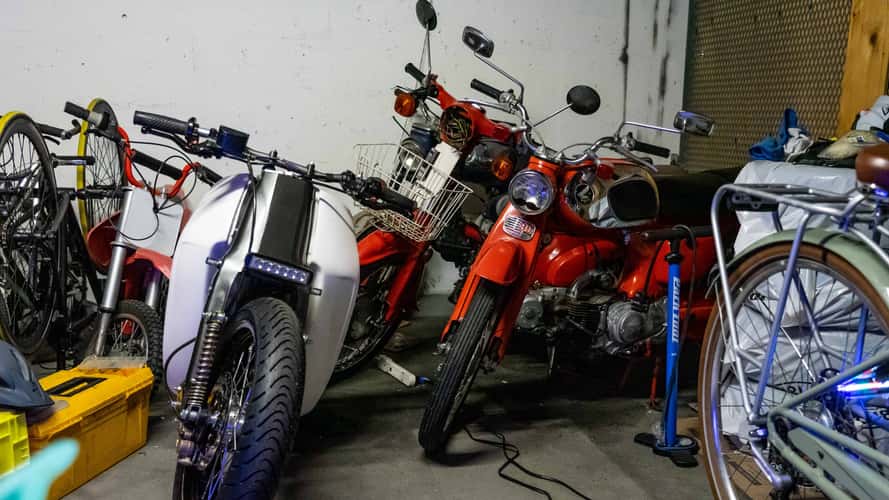 Honda Super Cub: Kisah Motor Legendaris yang Mendunia dengan 100 Juta Unit Terjual
