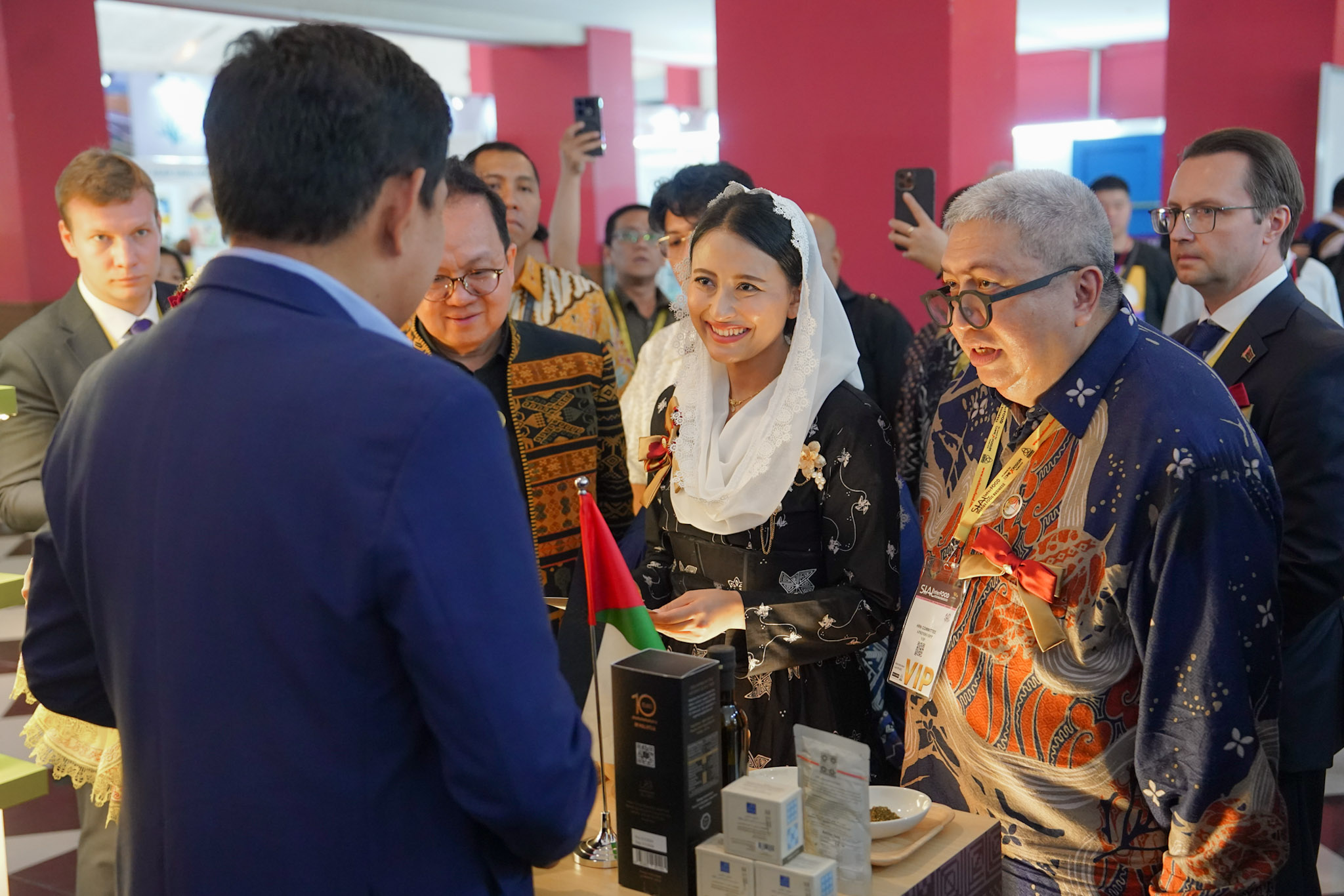 SIAL Interfood 2024: Wamendag Roro Esti Dorong UMKM Go International Lewat Pameran Makanan Terbesar Dunia