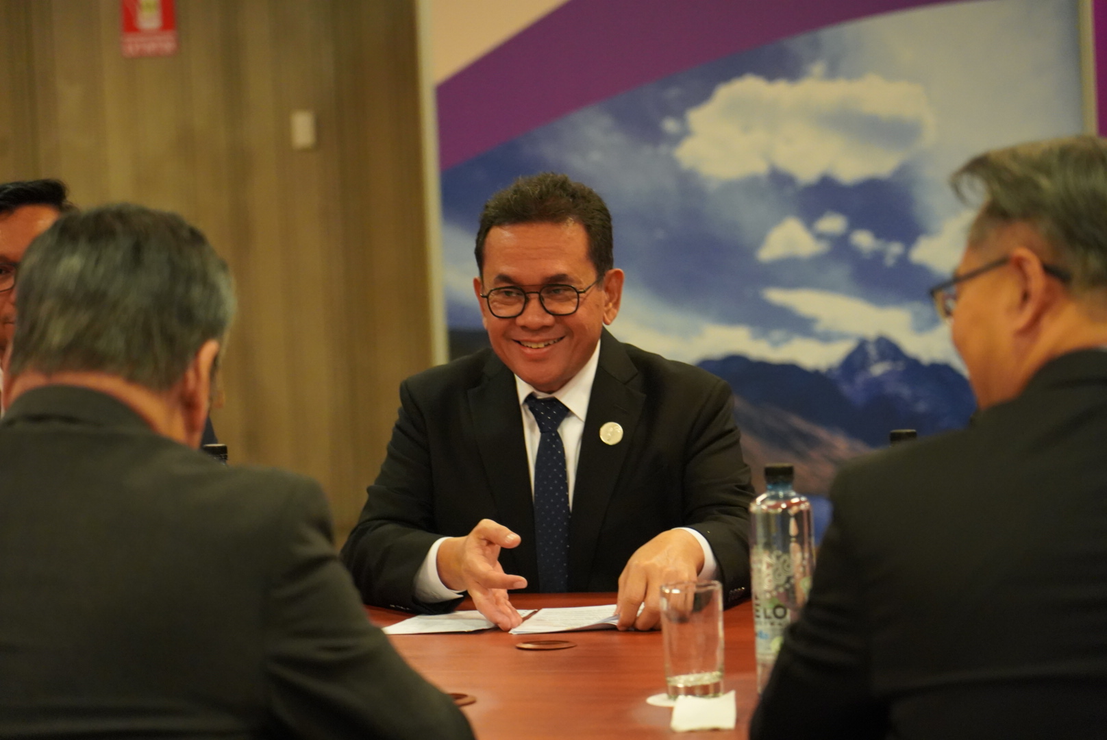 Pertemuan Bilateral Indonesia-Hongkong, Mendag Budi Dorong Perdagangan dan Peningkatan Investasi Sektor Berorientasi Ekspor