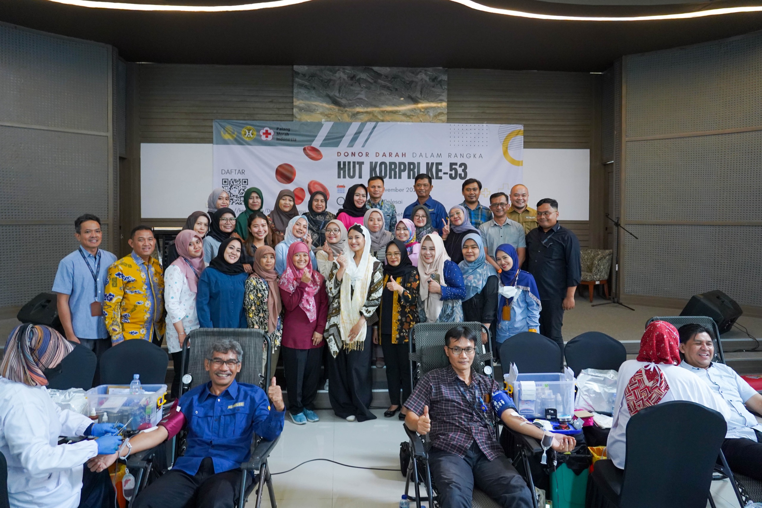 Peringati Hari KORPRI, Wamendag Roro Tinjau Penyelenggaraan Donor Darah di Direktorat Metrologi