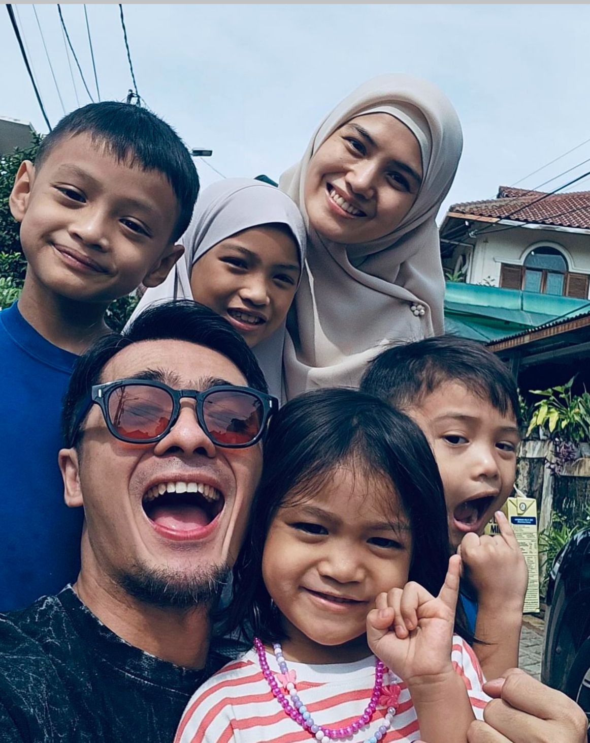 Ditanya Tipe Suami Takut Istri? Ricky Harun Jawab Takut Sakiti Istri, Warganet Baper Berjamaah