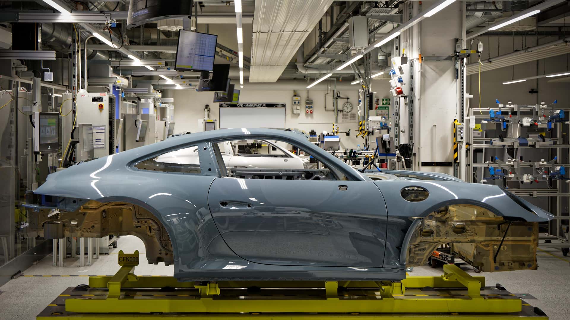 Begini Proses Perakitan Porsche 911 Custom di Pabrik Zuffenhausen, Butuh 30 Jam untuk Selesai