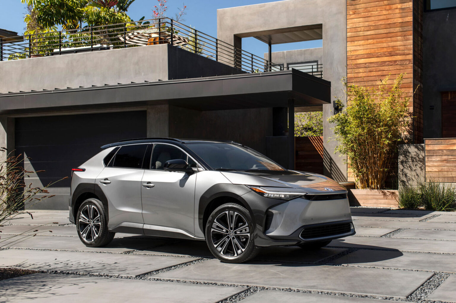 Mobil Listrik Toyota Ini Tampil Dengan Teknologi Canggih, Siap Meluncur 2025