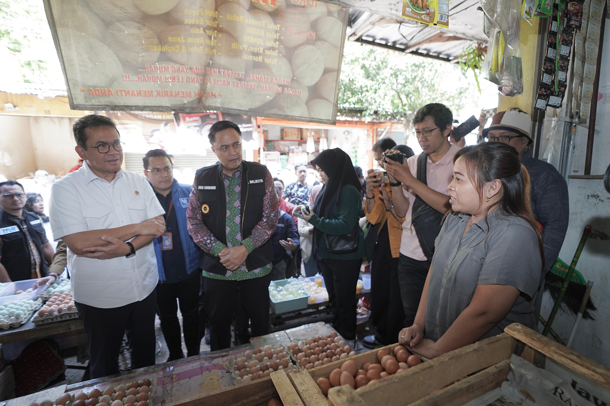 Sidak Pasar Madyopuro Malang, Mendag: Harga dan Stok Bapok Dipastikan Aman