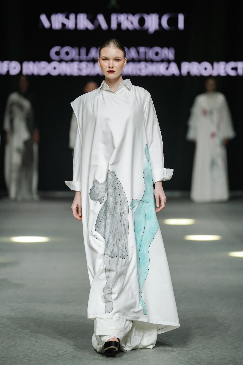 Kolaborasi INIFD x Mishka Project Ciptakan Electrifying Women; Dari Perempuan untuk Semua