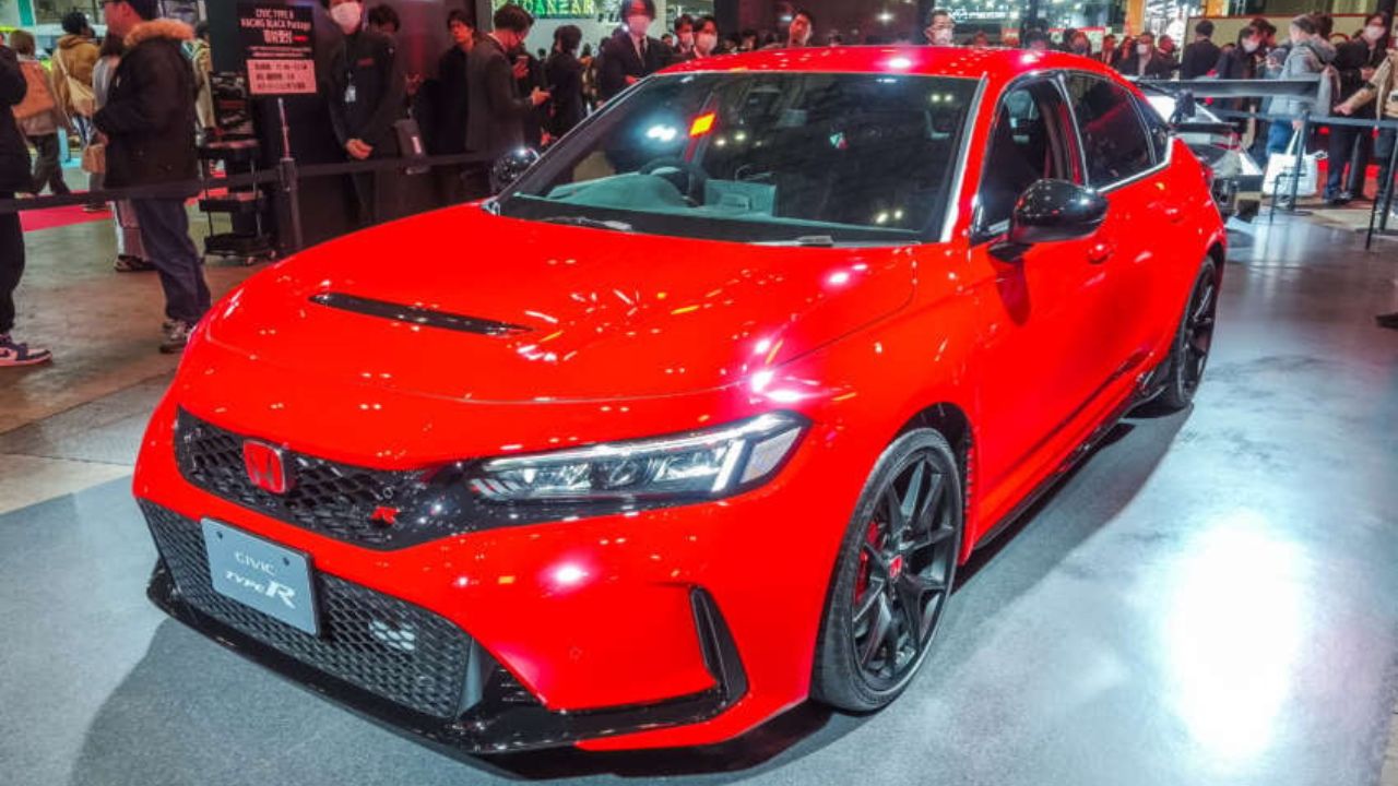 Honda Civic Type R 2025 Racing Black Package Debut di Jepang, Tampilan Interior Berubah Total