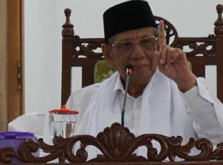 Profil Ponpes Al-Hikam, Warisan KH. Hasyim Muzadi, Pelopor Pesantren Khusus Mahasiswa